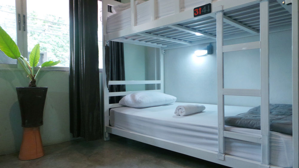 Zzhouse Hotel 2*